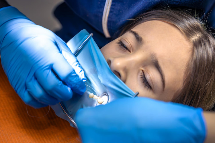 Restoring the Tooth with a Crown After Treating Tooth Infections