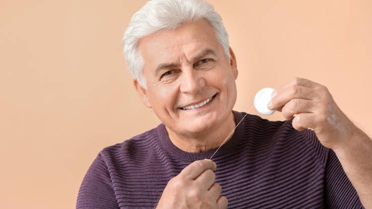 Full guide on senior dental care 